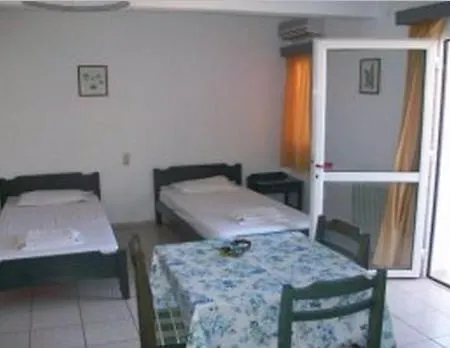 Sailors Beach Apartments Отель Corfu (city)