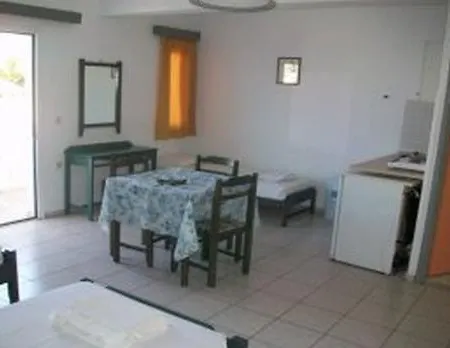 Отель Sailors Beach Apartments Corfu (city)